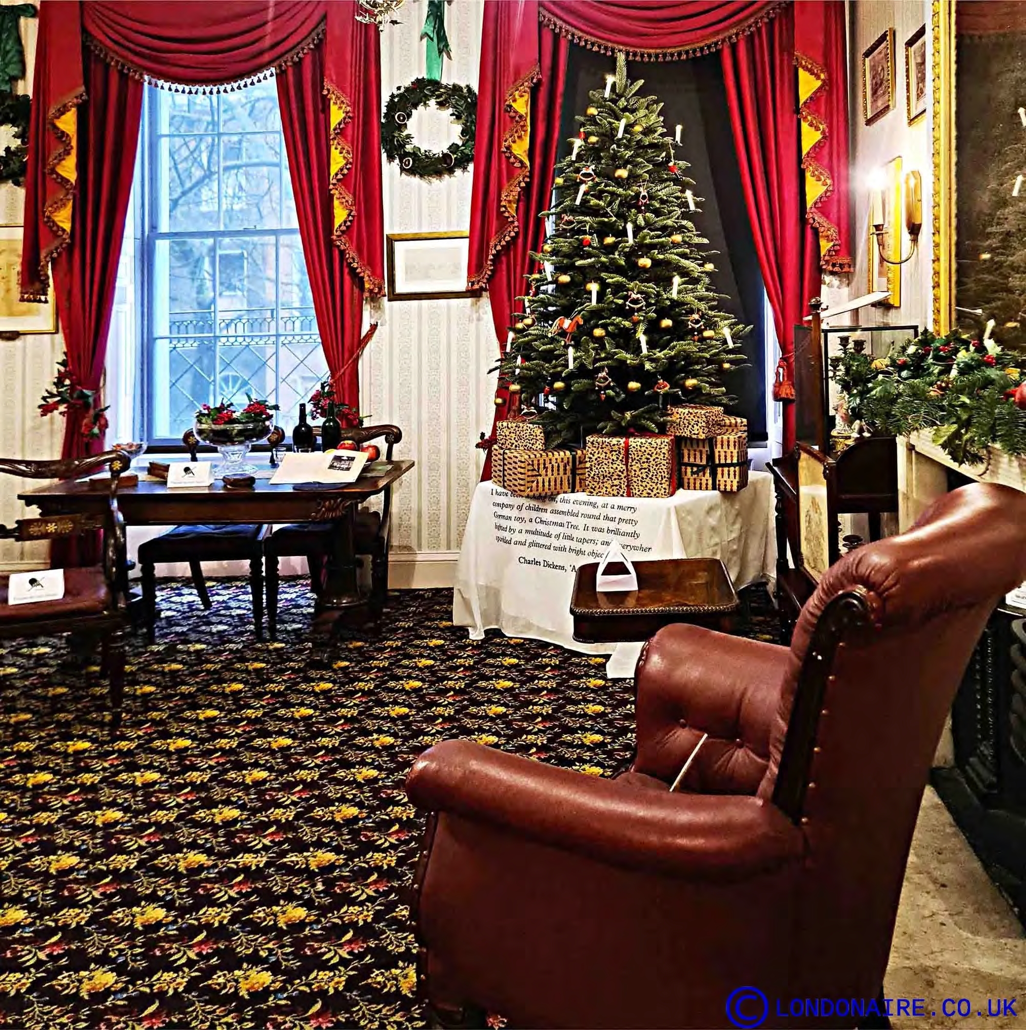 Charles Dickens Christmas Walking Tour